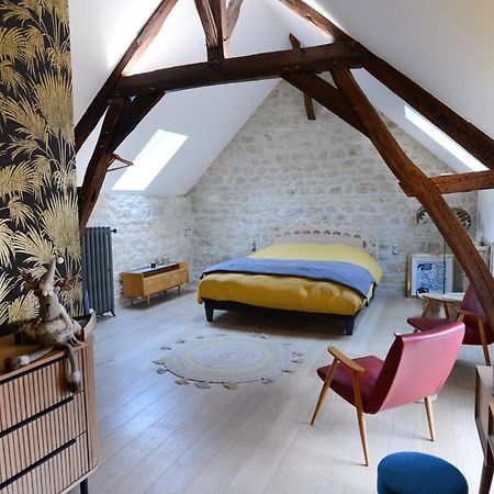 L'Artelier Dans Ma Cour Bed and Breakfast Hermonville Eksteriør billede